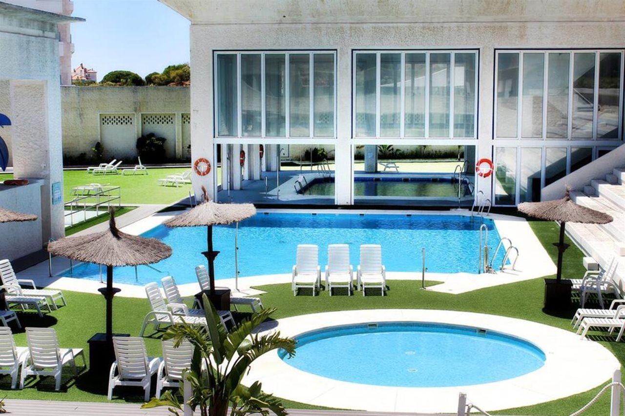 Suites Puerto Sherry Ел Пуерто де Санта Мария Екстериор снимка