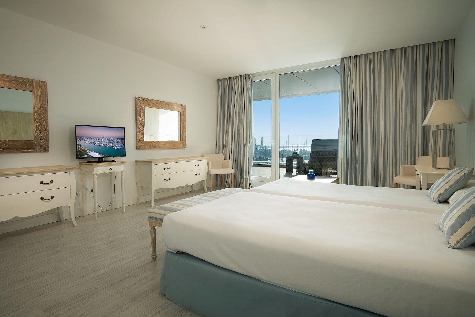 Suites Puerto Sherry Ел Пуерто де Санта Мария Екстериор снимка