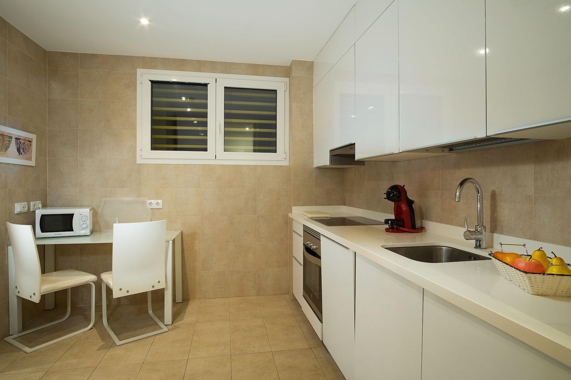 Suites Puerto Sherry Ел Пуерто де Санта Мария Екстериор снимка