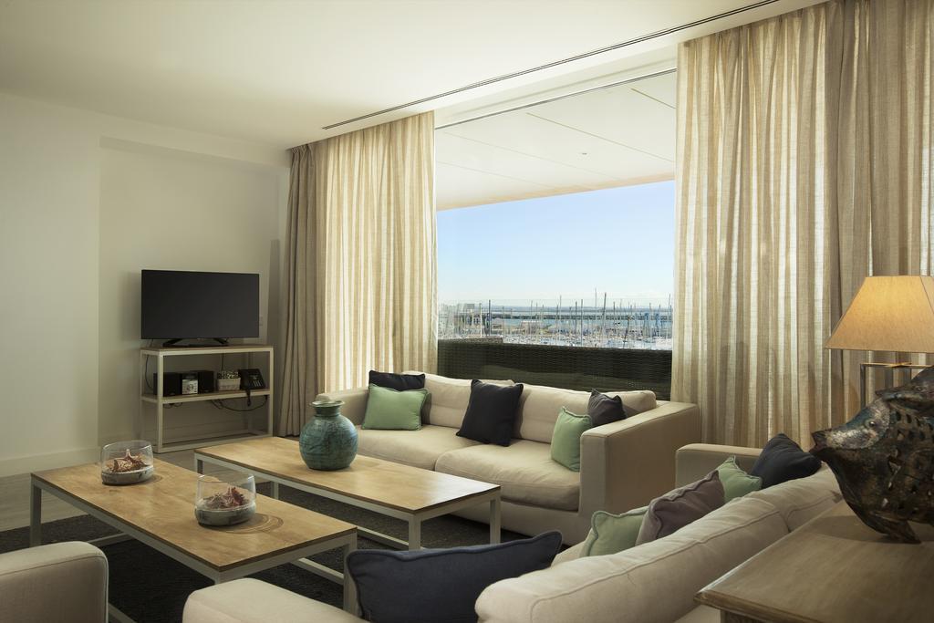 Suites Puerto Sherry Ел Пуерто де Санта Мария Екстериор снимка