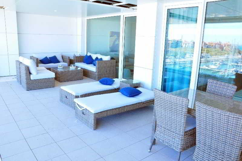 Suites Puerto Sherry Ел Пуерто де Санта Мария Екстериор снимка