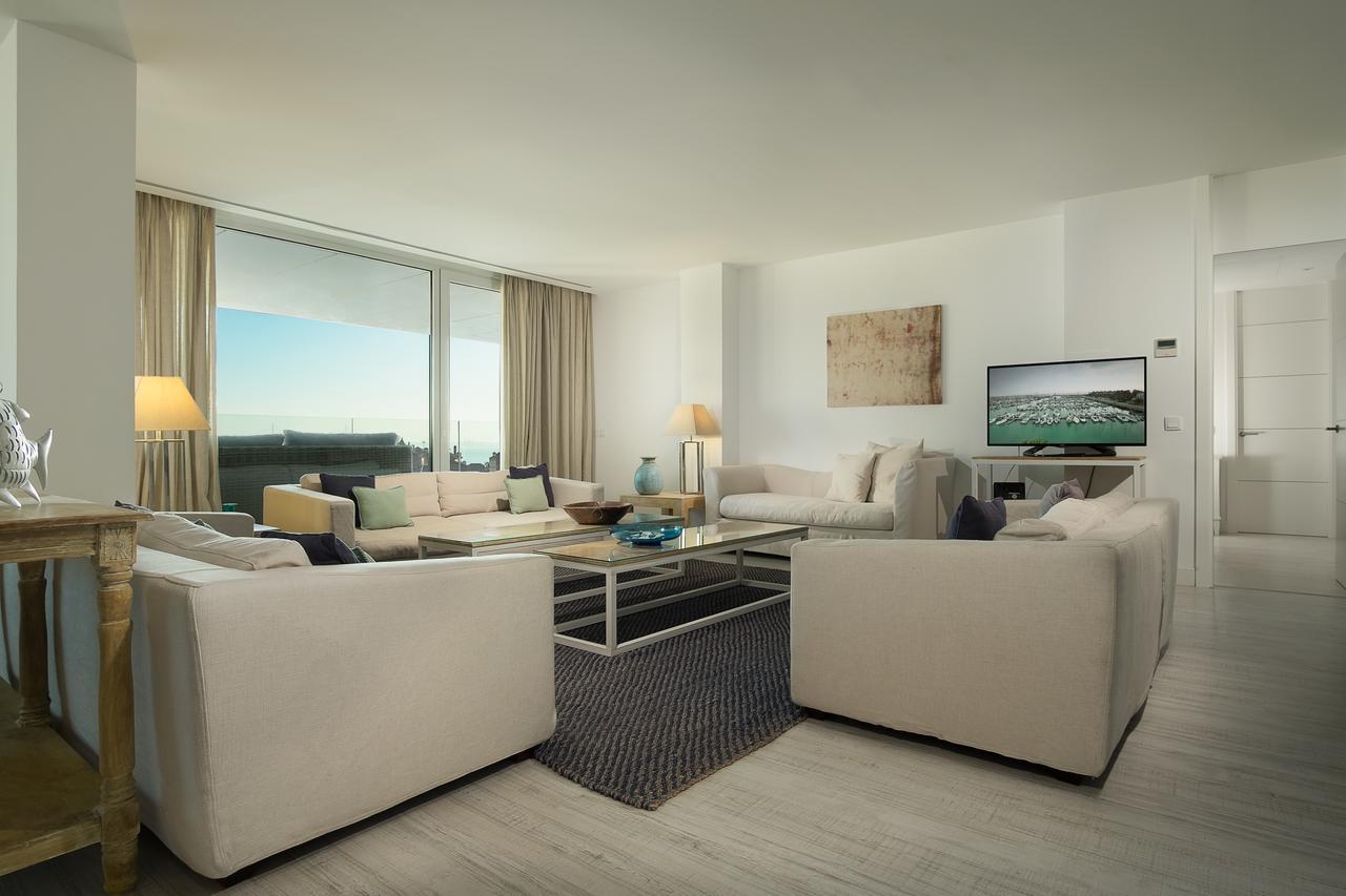 Suites Puerto Sherry Ел Пуерто де Санта Мария Екстериор снимка