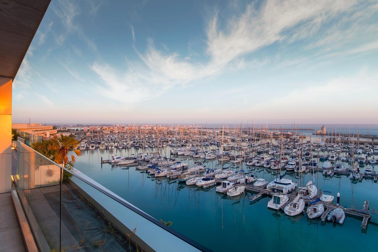 Suites Puerto Sherry Ел Пуерто де Санта Мария Екстериор снимка